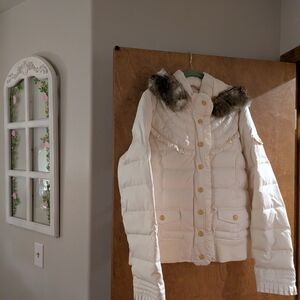 Juicy Couture Cream Puffer Jacket with Faux Fur